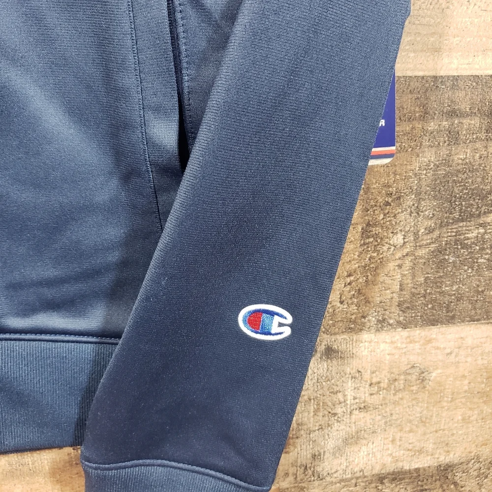 Champion‎ NWT boys logo sleeve zip jacket